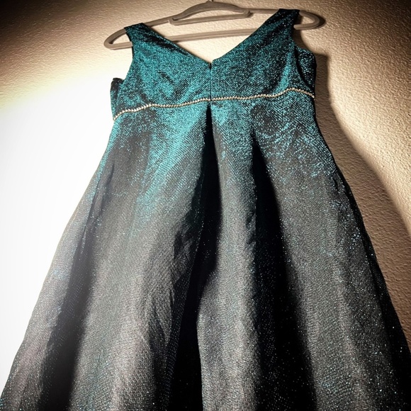 Jessica McClintock Prom Dress Size 6 in EXCELLENT CONDITION - Picture 1 of 5